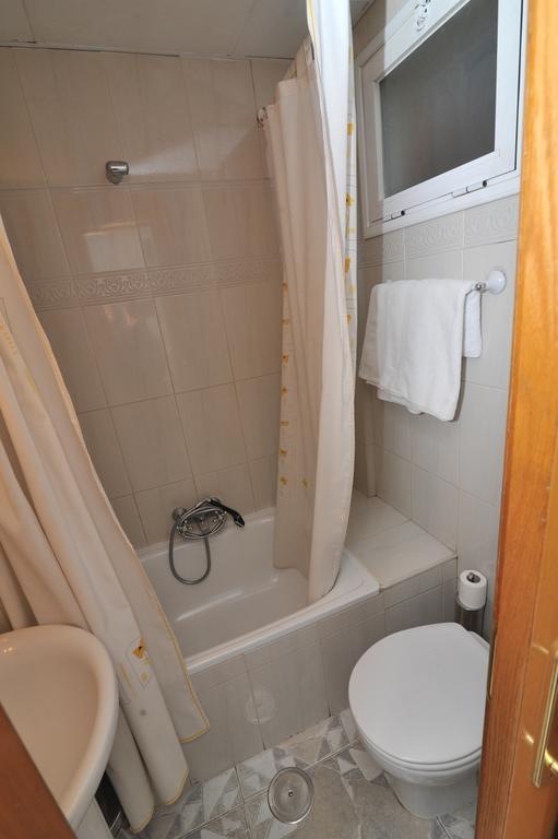 Hostal Goyma II San Fernando De Henares Camera foto