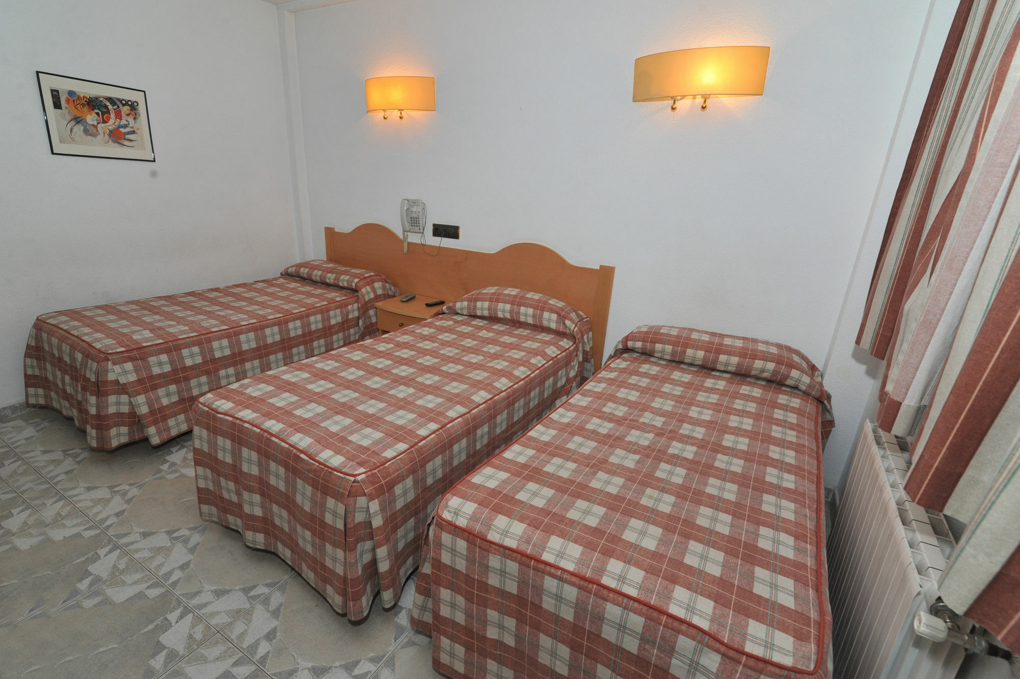 Hostal Goyma II San Fernando De Henares Esterno foto